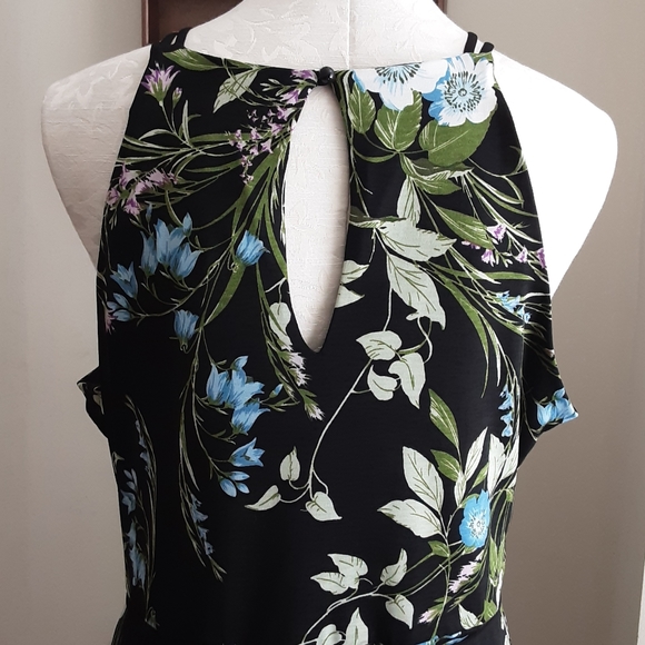 Le Chateau Floral Knit Asymmetrical Midi Dress XXL - Picture 5 of 11